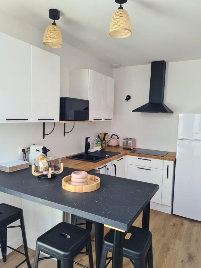 Апартаменты Location La Rebelle - La Rochelle B Экстерьер фото